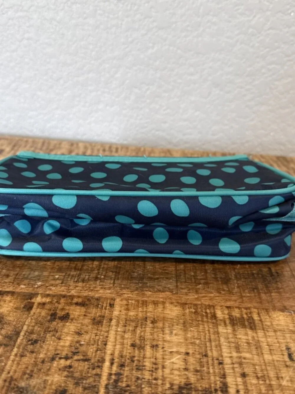 Thirty One Mirror Makeup Cosmetics Bag Navy With Green Polka Dots Tri Fold